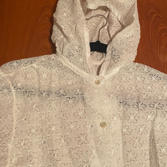 Vintage button up cover up - Picture 2 of 3